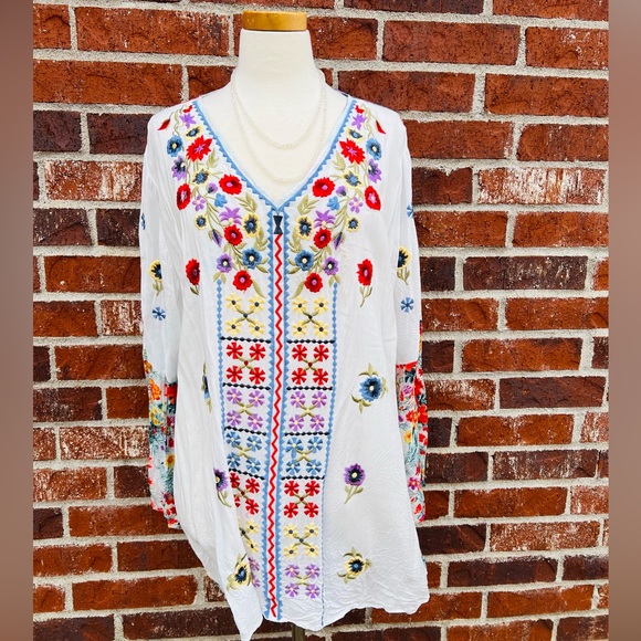 Embroidered Floral Top - Picture 1 of 6